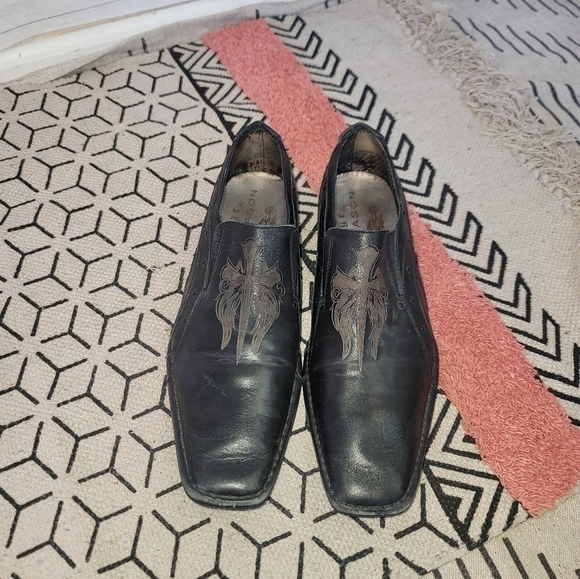 LOUNGE by MARK NASON ENCLAVE LOAFER w CELTIC CROSS LEATHER SZ 9.5 - Picture 1 of 15